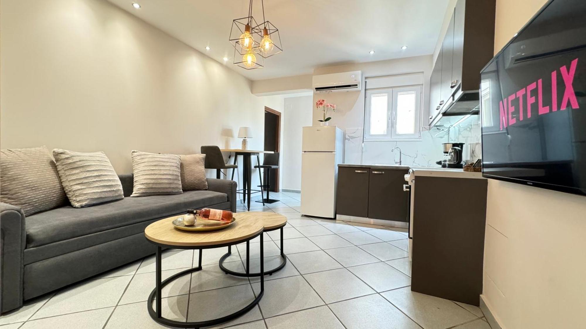 Unique 1 , One Bedroom * Heraklion (Crete)